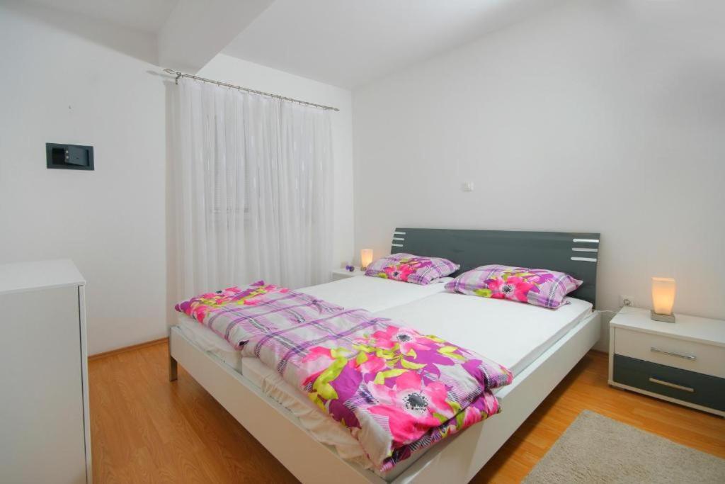 Apartmani Mane Trogir Extérieur photo