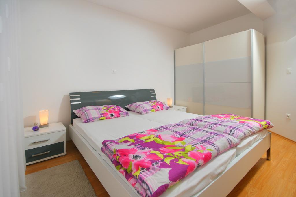 Apartmani Mane Trogir Extérieur photo